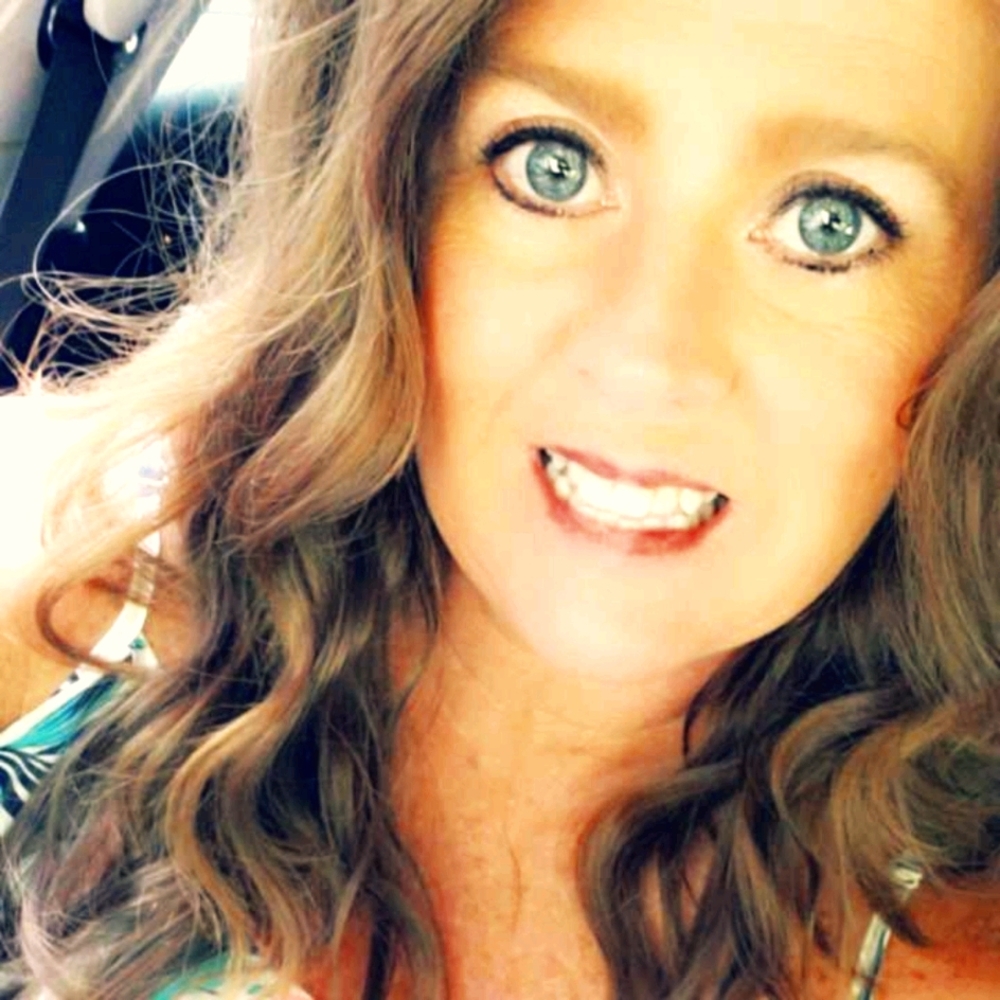 Meet your Posher, Anita